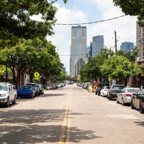 Deep Ellum neighborhood at Camden Farmers Market Apartments in Dallas, TX