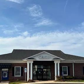 Outside view of the State Employees' Credit Union Pilot Mountain branch