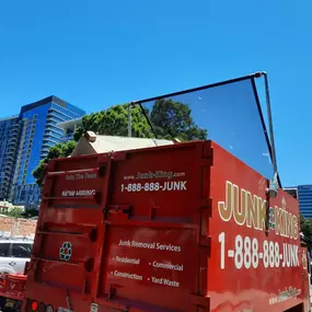 Our San Diego team is always up for downtown junk removal projects.