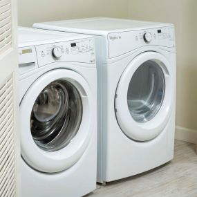 Full size whirlpool washer and dryer