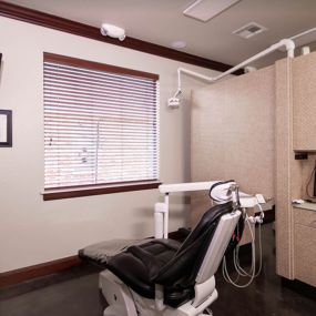 Bild von Edmond Dental Center: Michael Chandler, DDS