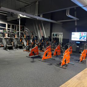 Basic-Fit Rotterdam Westzeedijk - virtual cycling