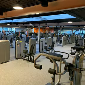 Basic-Fit Geleen Rijksweg Noord 24/7 - strength zone