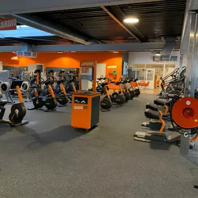 Basic-Fit Geleen Rijksweg Noord 24/7 - cardio