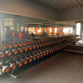 Basic-Fit Emmen Wembley 24/7 - free weight zone