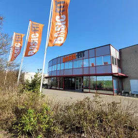 Basic-Fit Aalsmeer Molenvlietweg 24/7 - Ingang