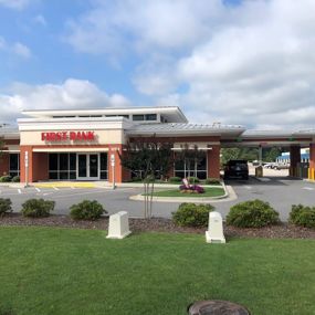 Come visit the First Bank Rockingham branch on East Broad Ave. Your local team will provide expert financial advice, flexible rates, business solutions, and convenient mobile options.