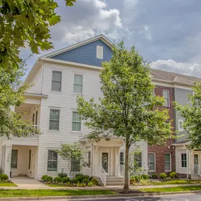 Bild von Veranda at Norton Commons Apartments