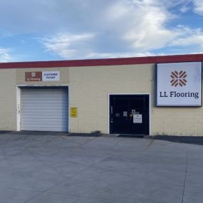 LL Flooring #1123 Columbia | 4068-A Fernandina Rd | Storefront