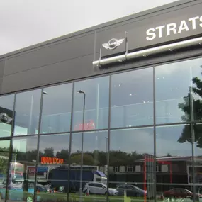 Stratstone MINI Leeds