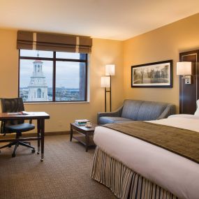 Our deluxe king guestrooms in downtown New Haven, CT feature sofa beds for extra guests.