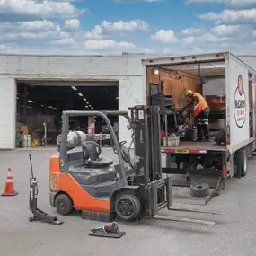 Bild von McCarthy Tire Service
