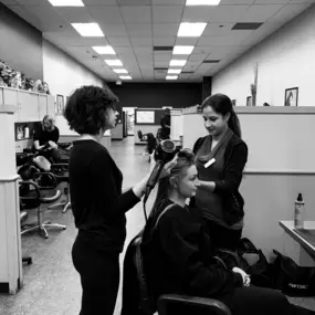 Bild von Empire Beauty School