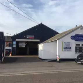 Station Road Garage 1912 Ltd | Gillingham Tyres