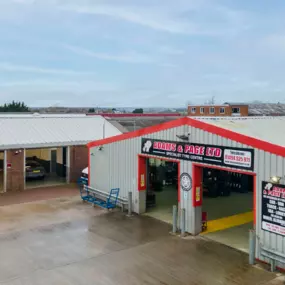 Adams & Page Ltd | High Wycombe Tyres