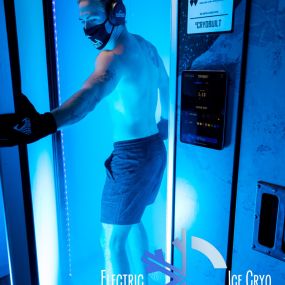 Whole body cryotherapy with Electric Ice Cryo Miami Florida South