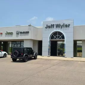 Jeff Wyler Springfield Chrysler Dodge Jeep RAM  - www.jeffwylerspringfielddodge.com - Call 937-325-4601