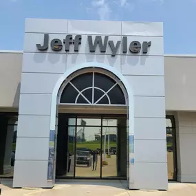 Jeff Wyler Springfield Chrysler Dodge Jeep RAM  - www.jeffwylerspringfielddodge.com - Call 937-325-4601