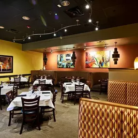 Make your evening special with a reserved table just for you! Book your reservation with us by calling (903) 663-4737 and enjoy a perfect evening. ❤️????️