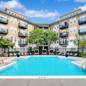 Camden Monument Resort Style Pool