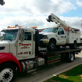 Dennys Towing Arlington Texas Heavy Duty towing service