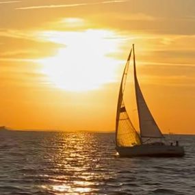 As the day ends and the evening begins, join the crew of the Downeast Rover & experience the natural splendor of an Outer Banks Sunset Cruise.