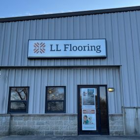 LL Flooring #1090 Shrewsbury | 835C Hartford Turnpike | Storefront