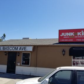 Exterior Junk King San Jose office