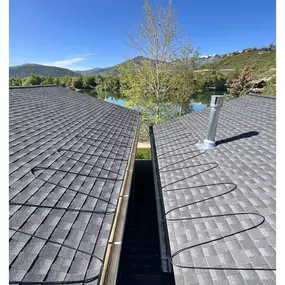 Heat Cable Installed on Shingle Roof