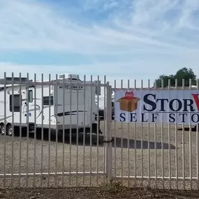 RV, Boat, and vehicle parking in Albuquerque, NM