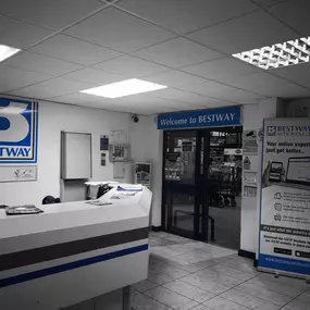 Bild von BESTWAY SWANSEA