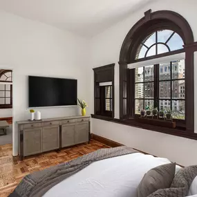 Mcpherson square metro historic open bedroom living