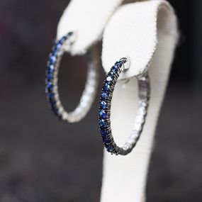 Bild von Misha & Co Custom Jewelry Designers