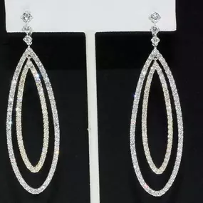 Bild von Misha & Co Custom Jewelry Designers