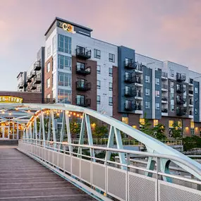 Bild von The Coil at Broad Ripple Apartments