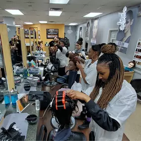 Bild von Empire Beauty School