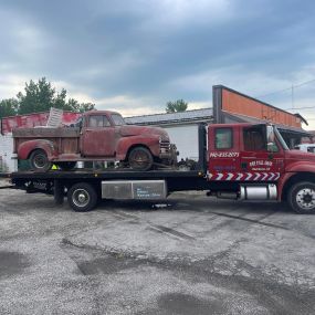 Call today for a heavy duty towing service!