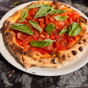 Bild von Marino's Pizzeria & Wine Bar Trattoria