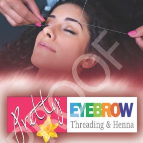 Bild von Pretty Eyebrow Threading & Henna