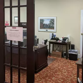 Come visit the First Bank Belle Meade branch on Waters Drive. Your local team will provide expert financial advice, flexible rates, business solutions, and convenient mobile options.