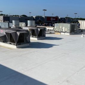 Strip mall roofing contractor Waco Texas