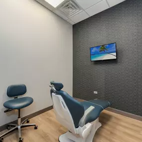 Bild von Dental Care of Wheaton