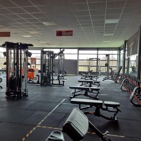 Basic-Fit Kampen De Maten 24/7 - free weight zone