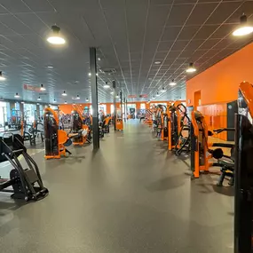 Basic-Fit Eindhoven Limburglaan 24/7 - strength zone