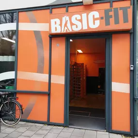 Basic-Fit Zaandam Martin Luther Kingweg - entree