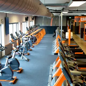 Basic-Fit Soest Nieuwegracht 24/7 - cardio