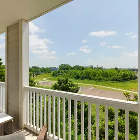 Large, Private Balconies overlooking Buffalo Bayou at Camden Heights Apartments in Houston, TX