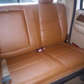 Bild von Capt T's Custom Upholstery