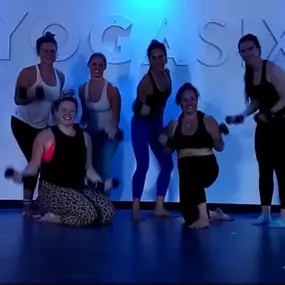 Bild von YogaSix Dublin