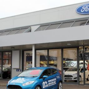 Front view of Ford Transit Centre Bedford